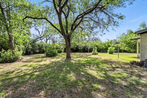 Tiny photo for 7505 Forest Wood RD, Austin, TX 78745 (MLS # 6957657)