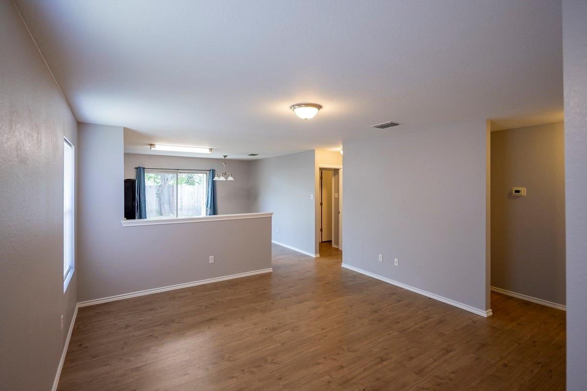 3013 Caleb DR