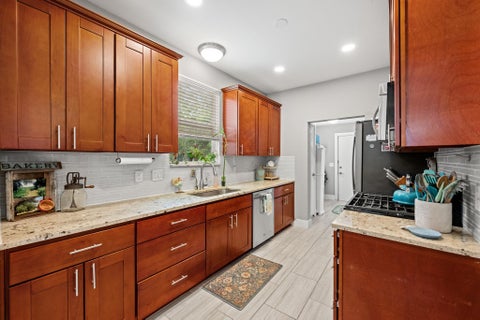 Tiny photo for 3403 King ST, Austin, TX 78705 (MLS # 1474748)