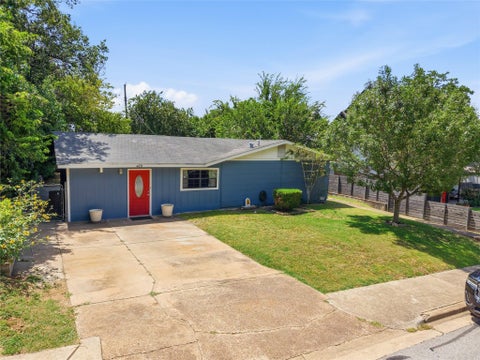 Tiny photo for 4611 S 2nd ST, Austin, TX 78745 (MLS # 7753193)