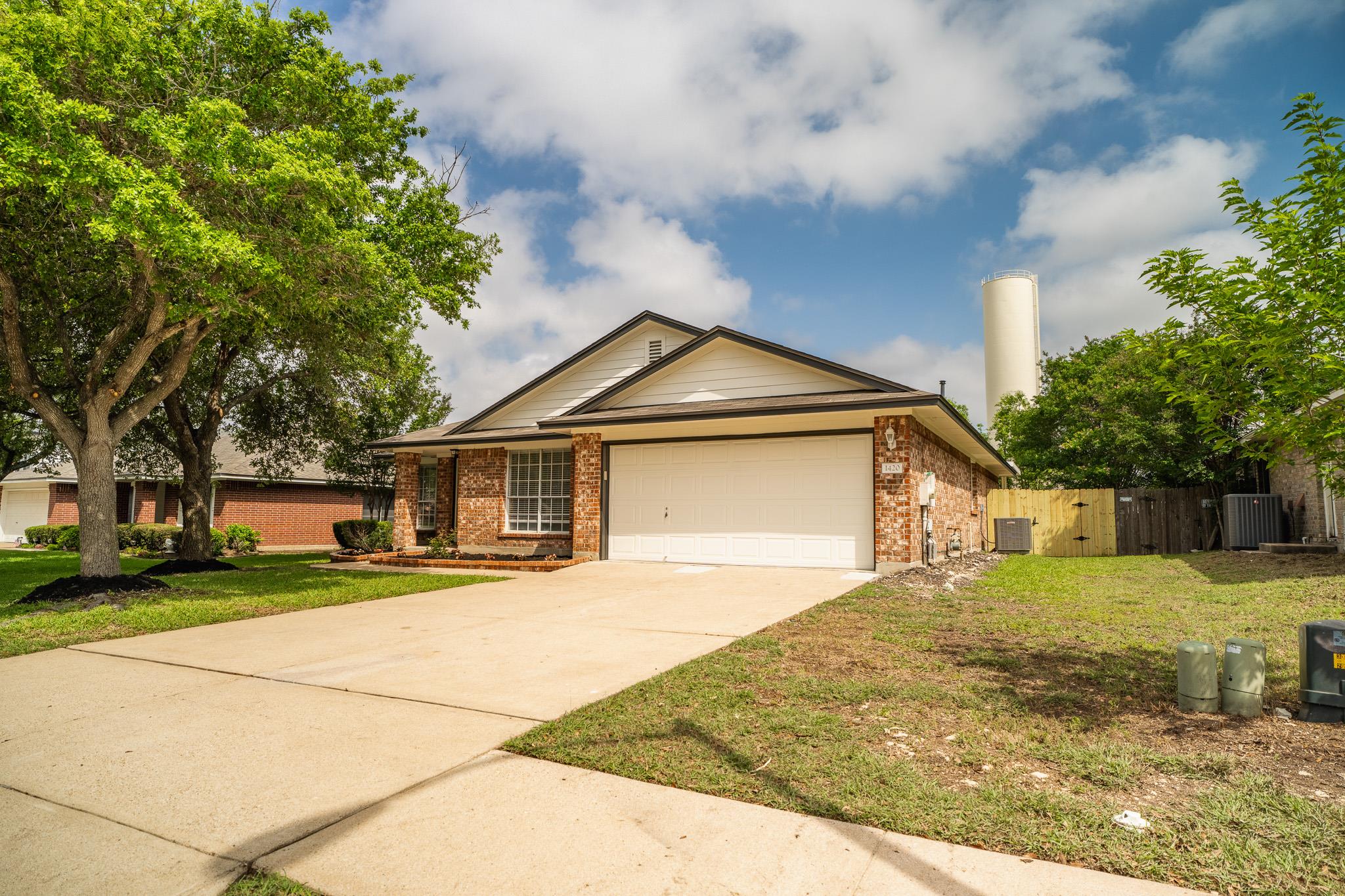 1420 Marsh Harbour DR