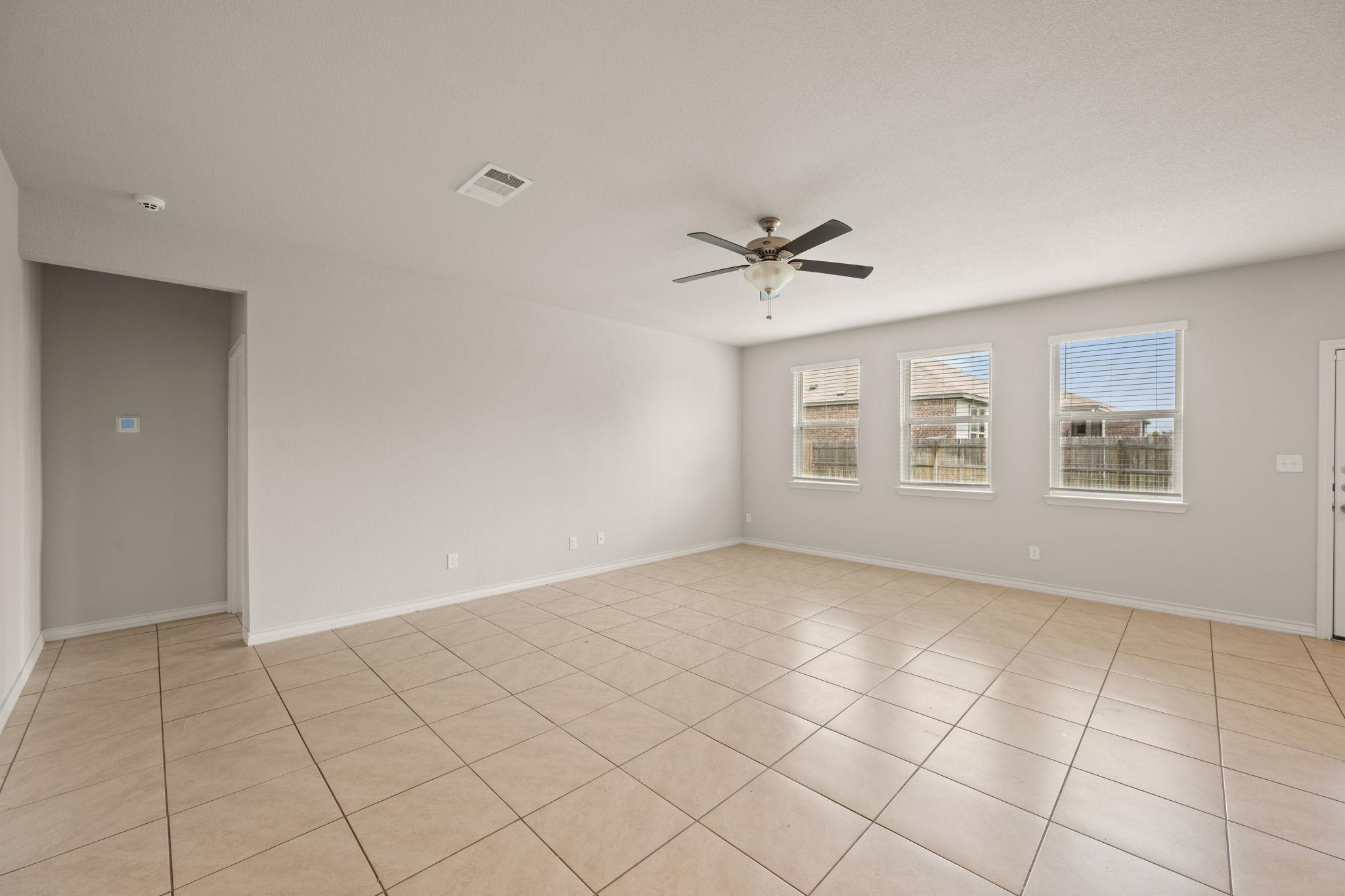 6605 Verona PL