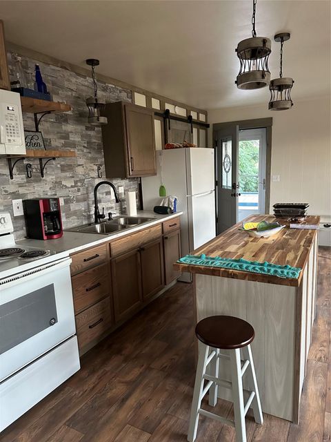 Photo of 161-A Alexander DR #9, Tow, TX 78643 (MLS # 1972166)