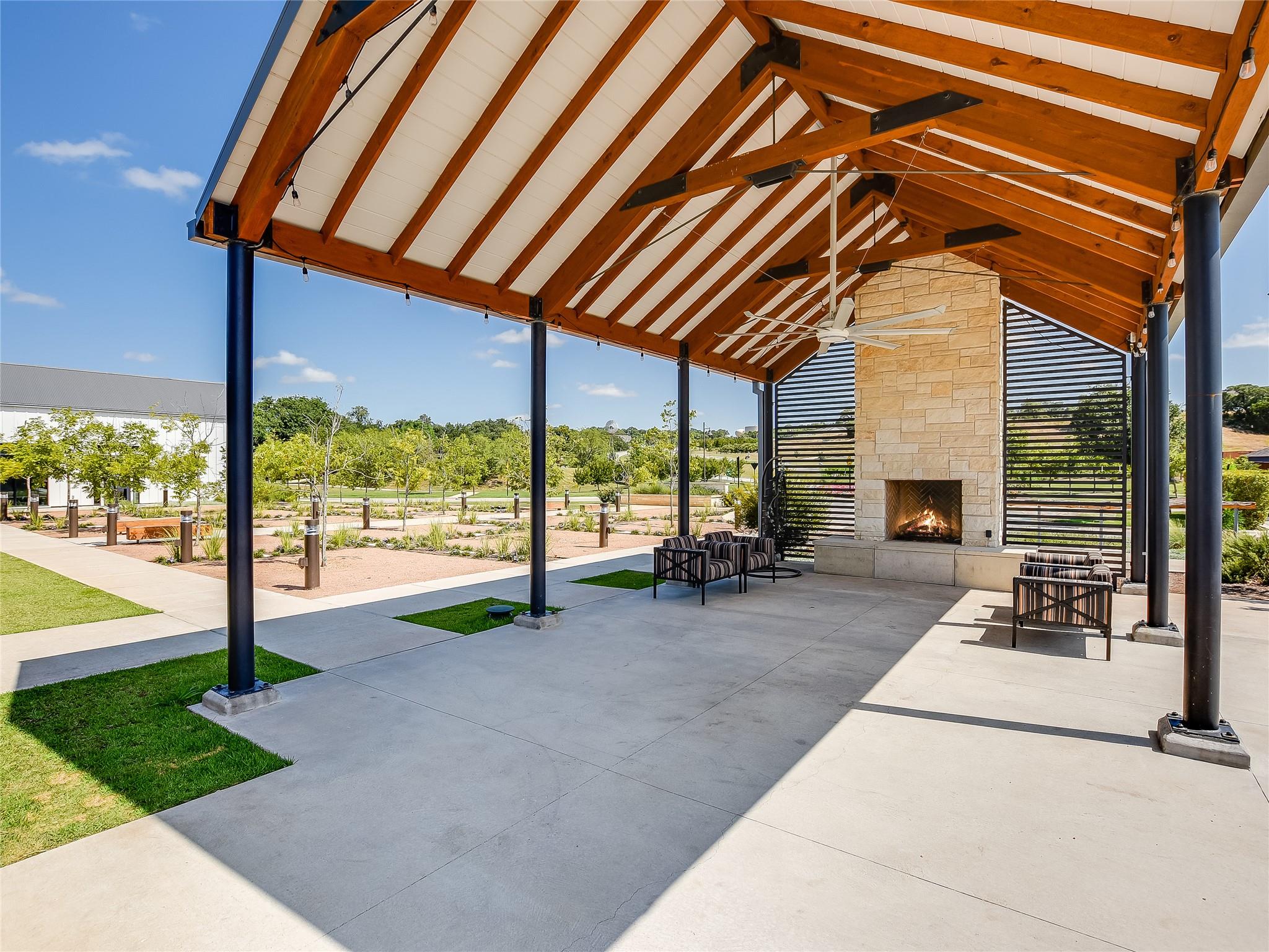 Liberty Hill, Texas 78642, United States, 4 Bedrooms Bedrooms, ,4 BathroomsBathrooms,Residential,Active,200635