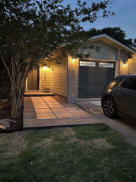 7022 Hillcroft DR Austin TX 78724