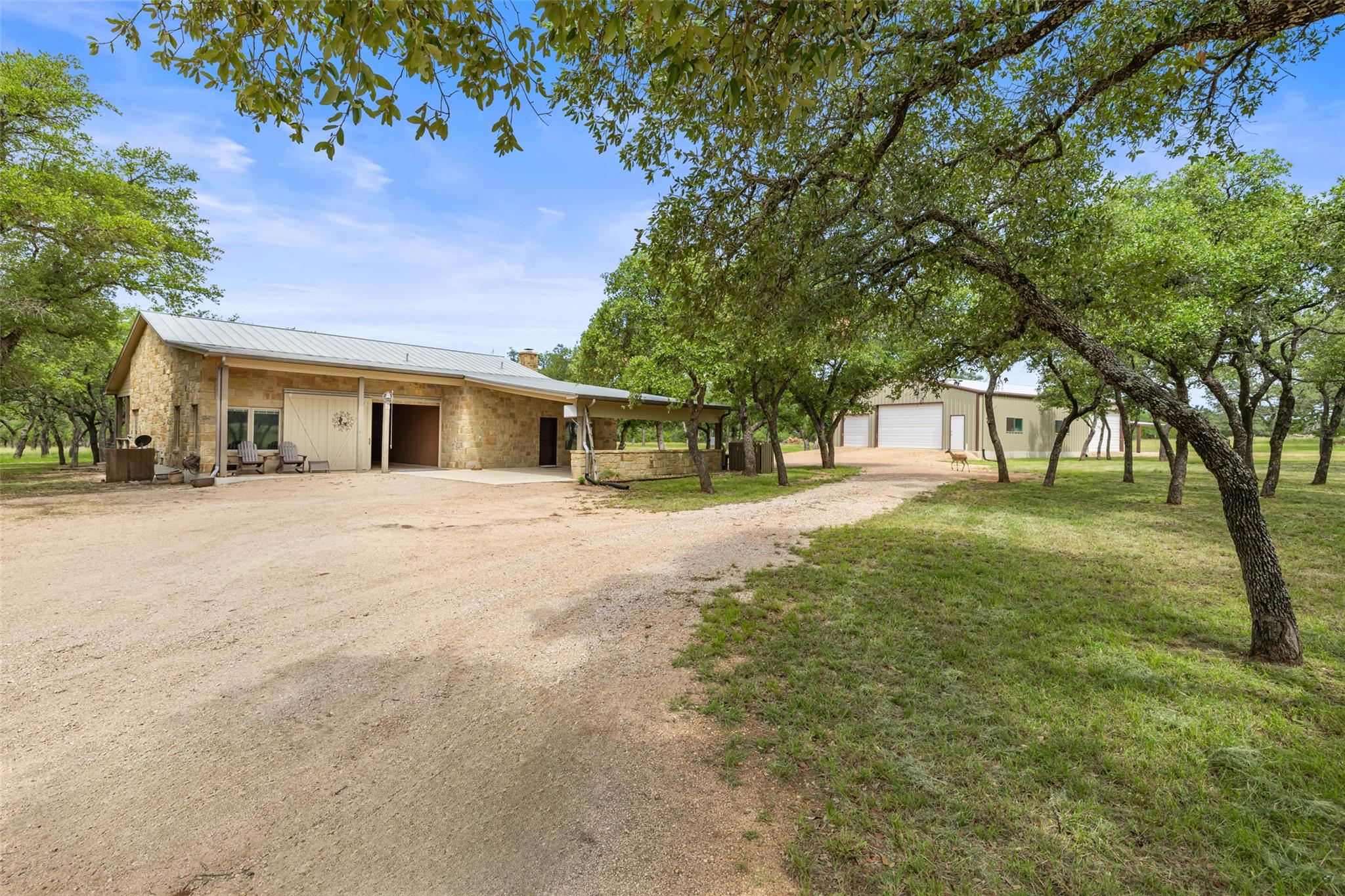 1241 Sandy Oaks Ranch RD
