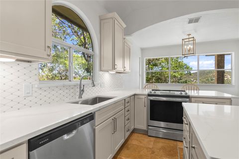 Tiny photo for 18408 West Rim DR, Jonestown, TX 78645 (MLS # 2332268)