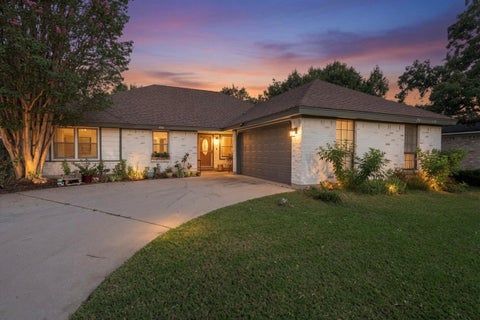 Photo of 308 Susana DR, Georgetown, TX 78628 (MLS # 7555294)