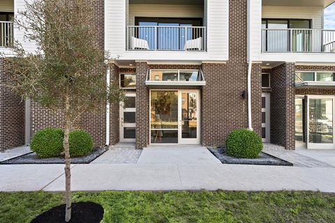 Photo of 3824 Berkman DR, Austin, TX 78723 (MLS # 3342964)