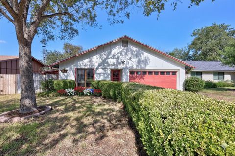 Photo of 6608 Krollton DR, Austin, TX 78745 (MLS # 2340786)