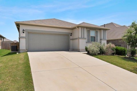 Photo of 5809 Bellissima WAY, Round Rock, TX 78665 (MLS # 9964928)