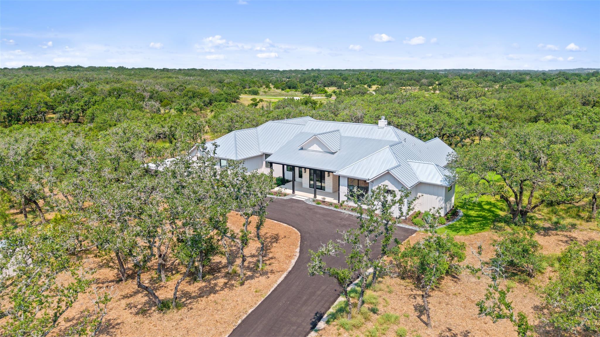 174 Crooked Creek CT