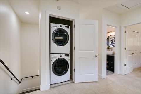 Tiny photo for 4608 Windy Brook DR #B, Austin, TX 78723 (MLS # 4361188)