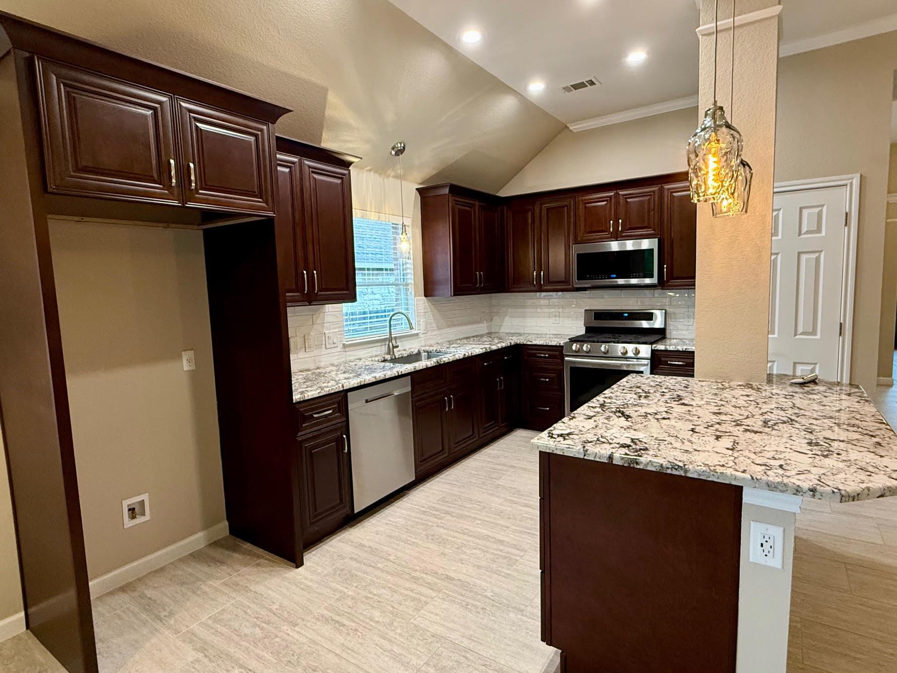 3708 Pine Needle CIR
