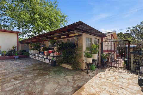 Tiny photo for 2900 Webberville RD, Austin, TX 78702 (MLS # 1159628)