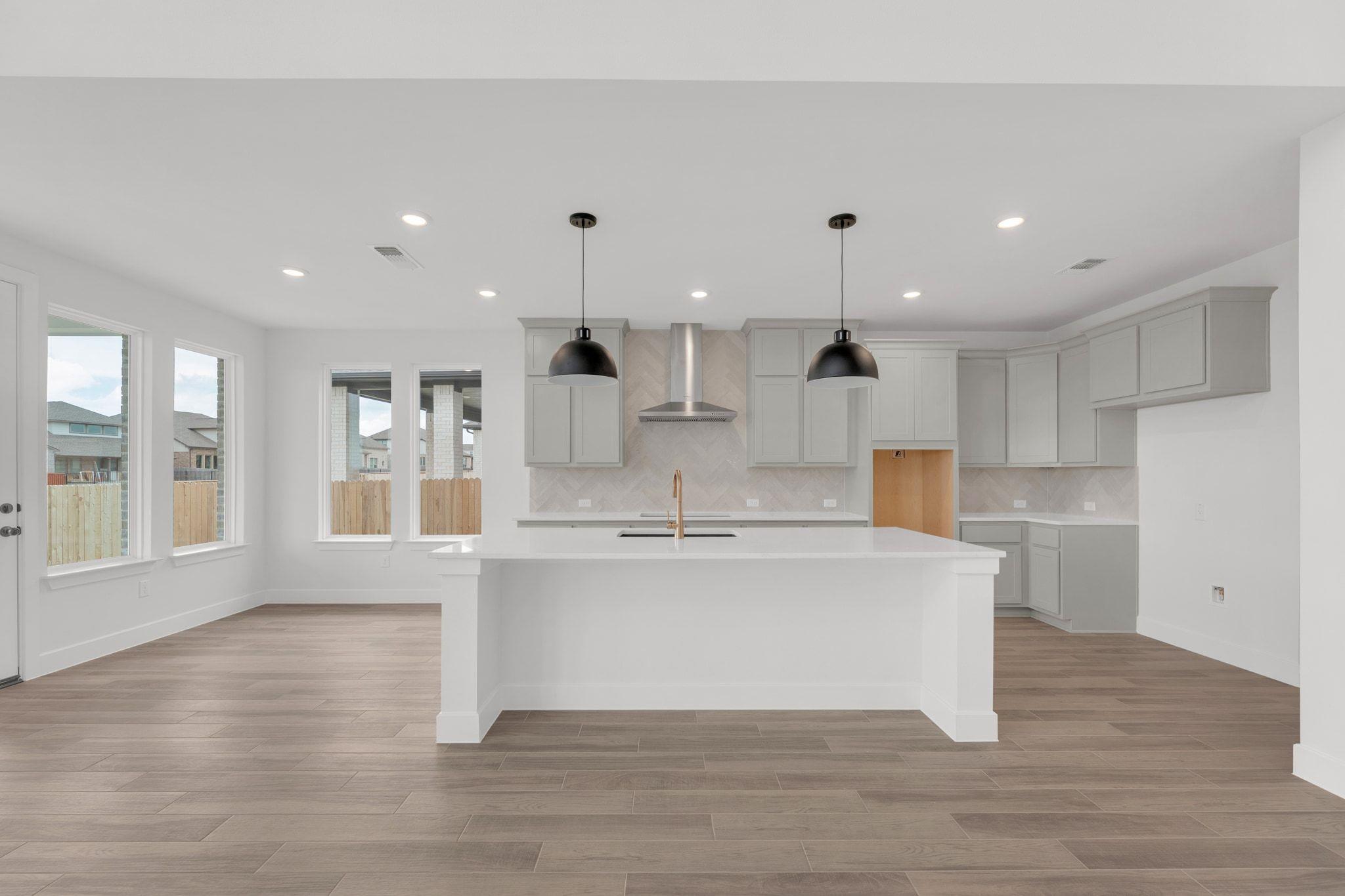 173 Montecilo DR
