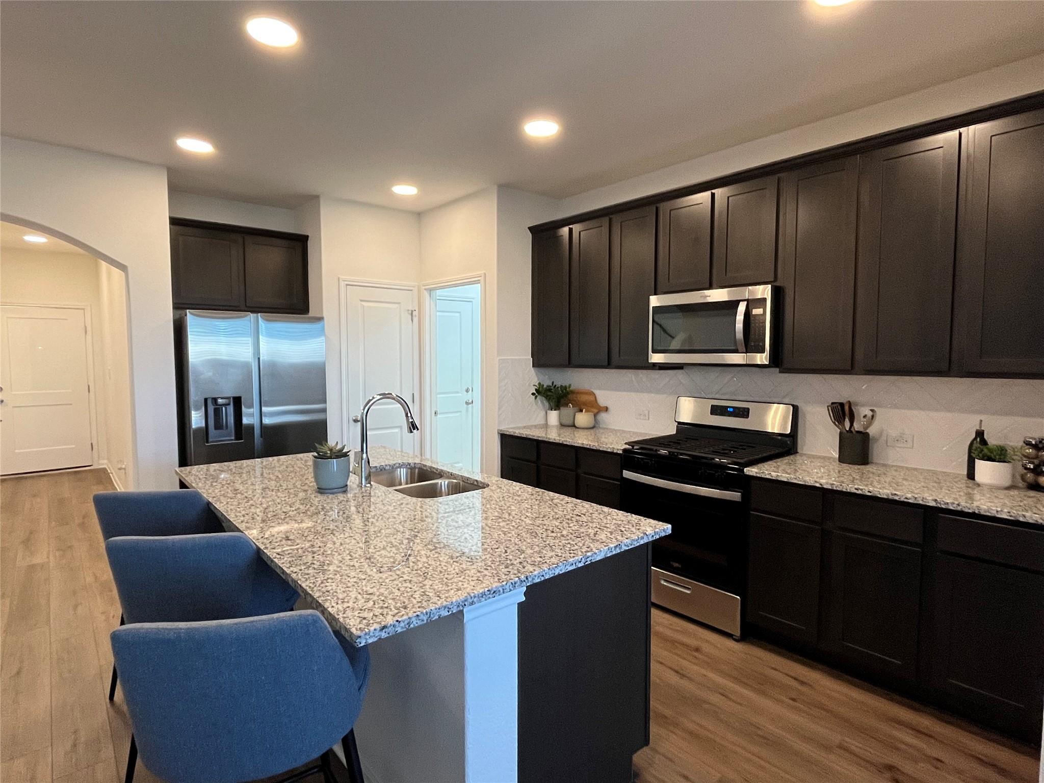 8506 Wellspring LOOP