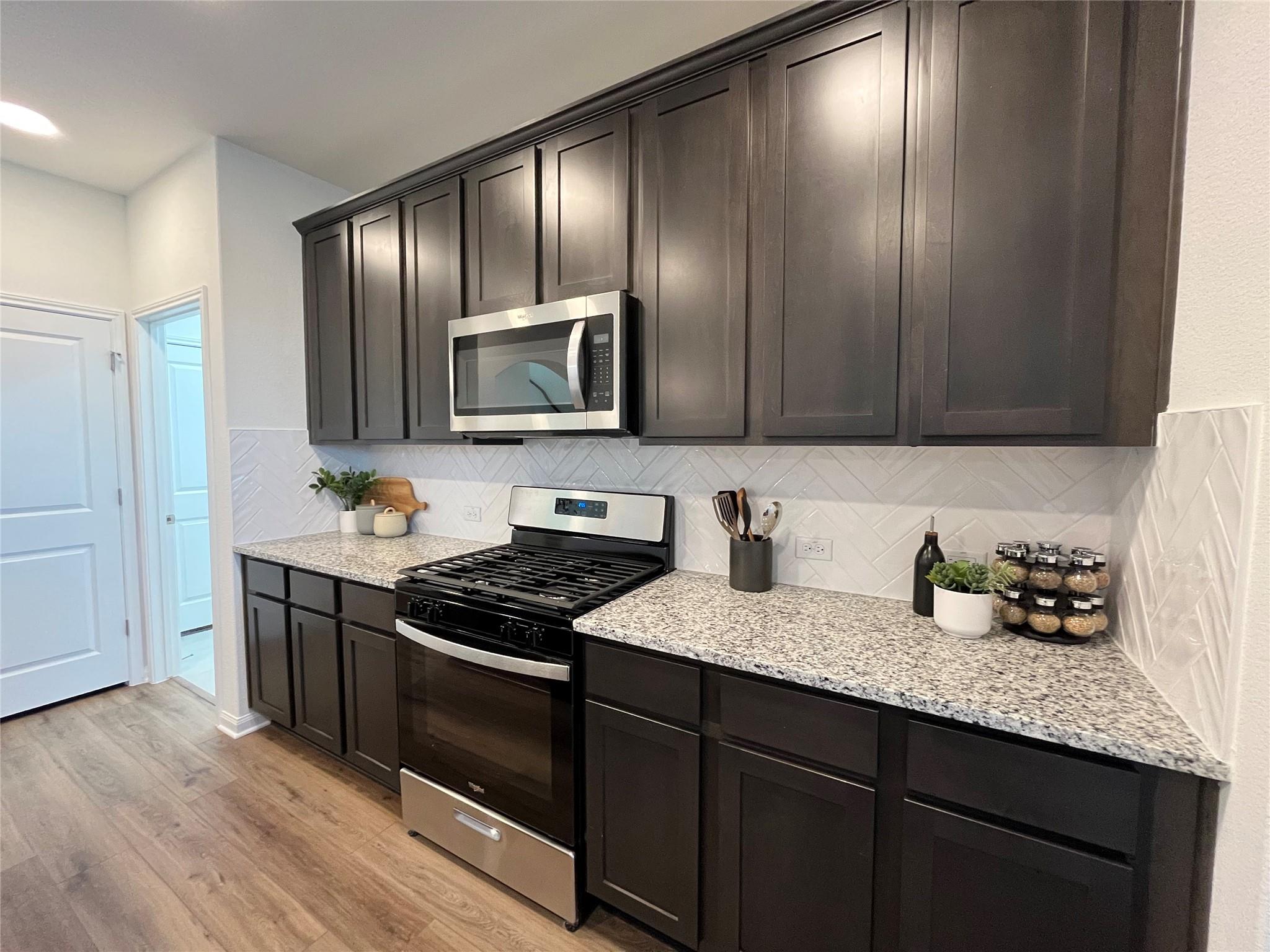 8506 Wellspring LOOP