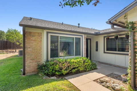 Tiny photo for 9419 Singing Quail DR, Austin, TX 78758 (MLS # 5681336)