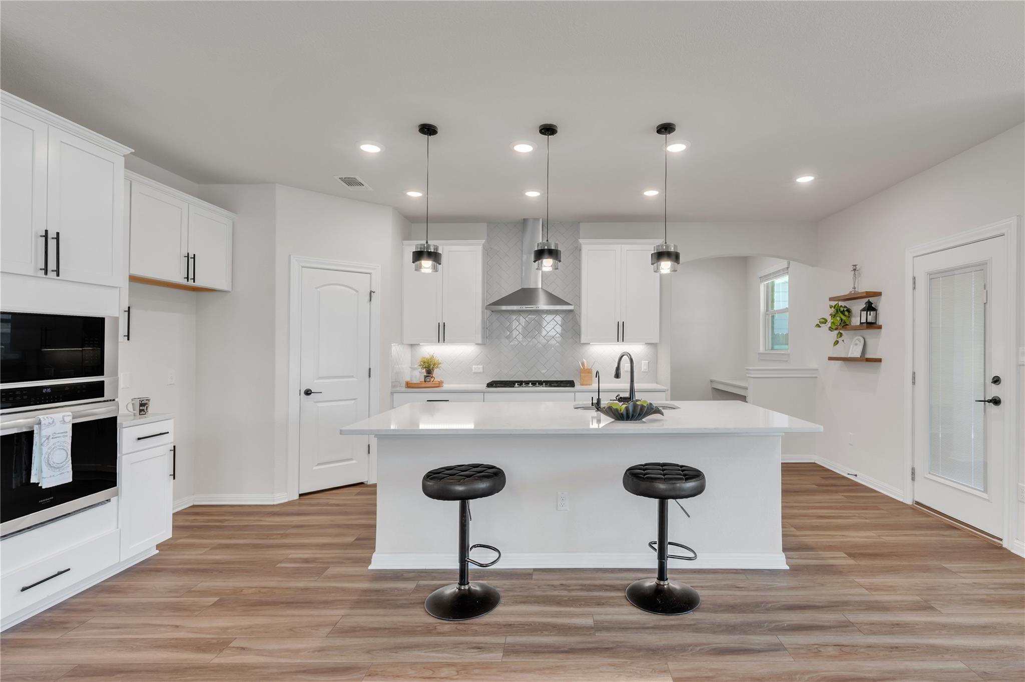 201 Bella Luna WAY