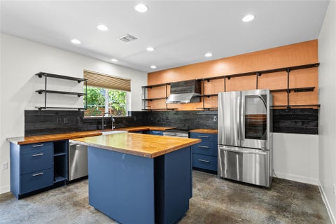 Tiny photo for 301 W Stassney LN #34, Austin, TX 78745 (MLS # 3875803)