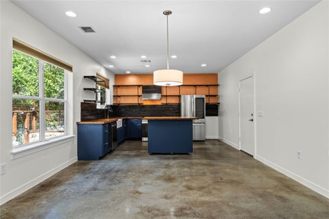 Tiny photo for 301 W Stassney LN #34, Austin, TX 78745 (MLS # 3875803)