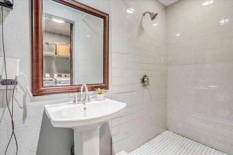 Tiny photo for 805 Nile ST, Austin, TX 78702 (MLS # 7568832)