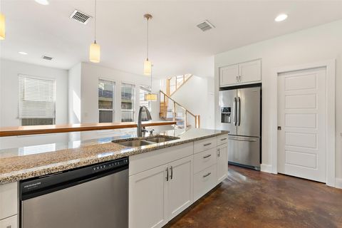 Tiny photo for 1603 Sanchez ST #B, Austin, TX 78702 (MLS # 9118133)