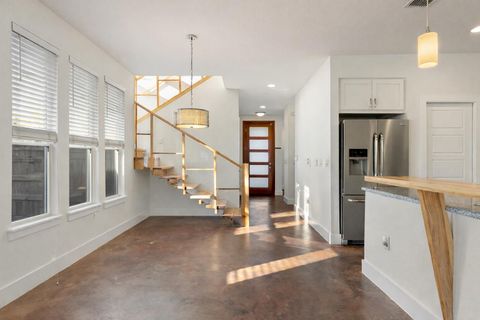 Tiny photo for 1603 Sanchez ST #B, Austin, TX 78702 (MLS # 9118133)