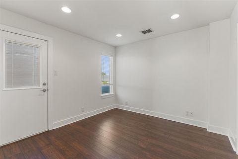 Tiny photo for 1603 Sanchez ST #B, Austin, TX 78702 (MLS # 9118133)