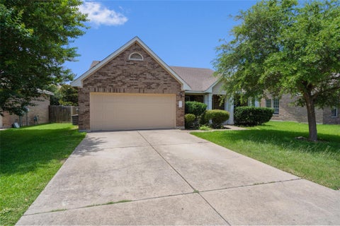 Photo of 3924 Links LN, Round Rock, TX 78664 (MLS # 4659770)