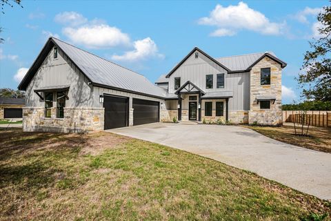 Photo of 1 Squaw Circle CIR, Wimberley, TX 78676 (MLS # 4781453)