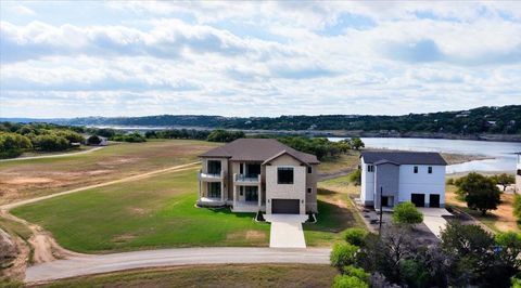 Photo of 21307 Cardinal Ave, Lago Vista, TX 78645 (MLS # 6019620)