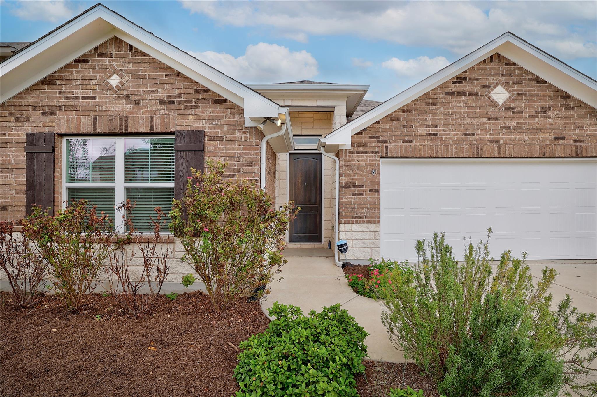 17109 Orinda LN