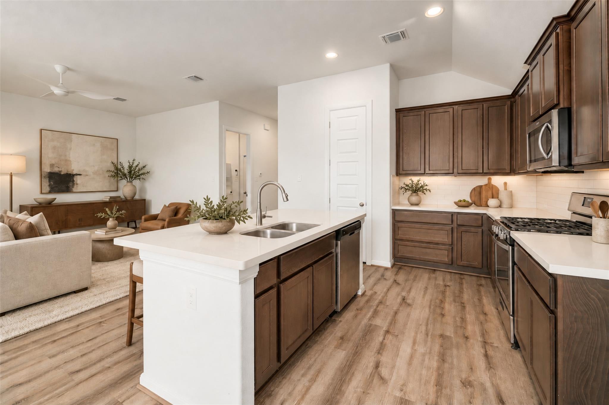 17109 Orinda LN