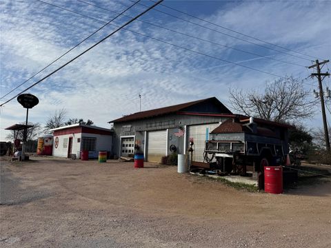 Photo of 7080 W Highway 290, Dripping Springs, TX 78620 (MLS # 2062247)