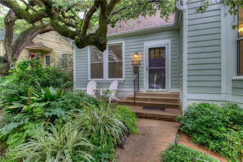 Photo of 720 Sparks Ave, Austin, TX 78705 (MLS # 3034855)