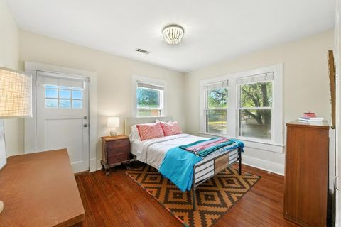 Tiny photo for 900 W Lynn ST, Austin, TX 78703 (MLS # 8912911)