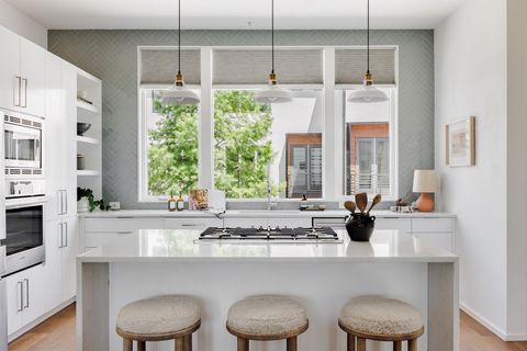 Tiny photo for 3100 Menchaca RD #6, Austin, TX 78704 (MLS # 5201085)