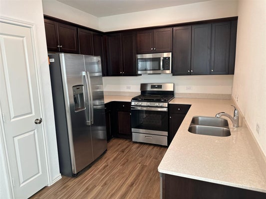 3504 LODGEPOLE DR, AUSTIN, TX 78744 - Image d60beb9ca7c0cb4bdb2431c294bdc2f2/2517453342