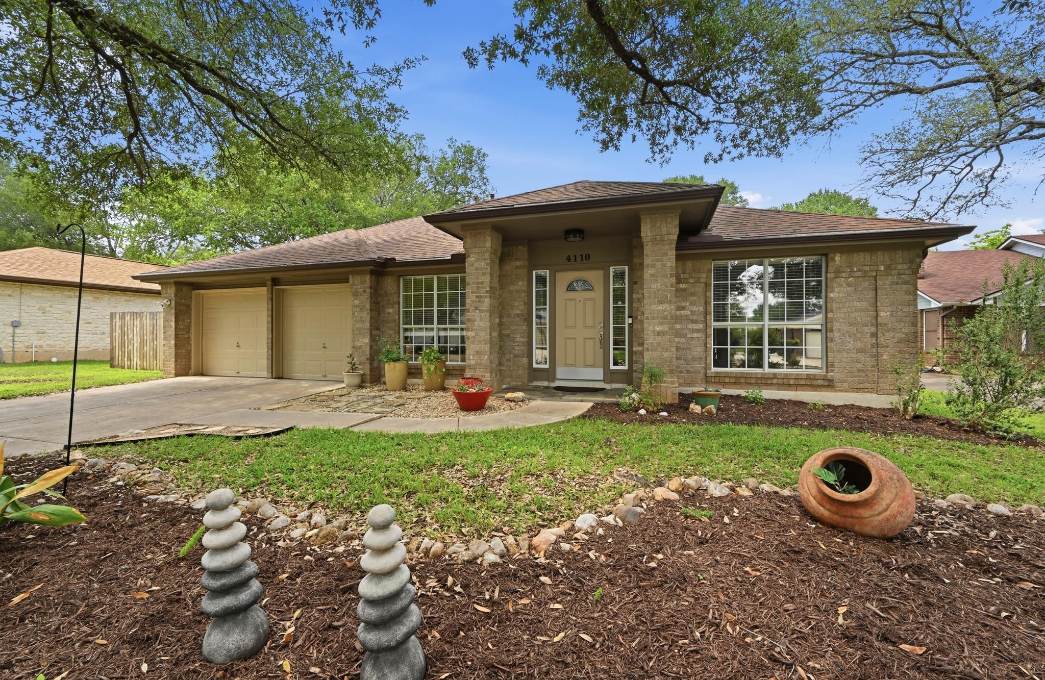4110 Paseo DR