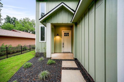 Photo of 12 Wilson CIR, Wimberley, TX 78676 (MLS # 7876316)
