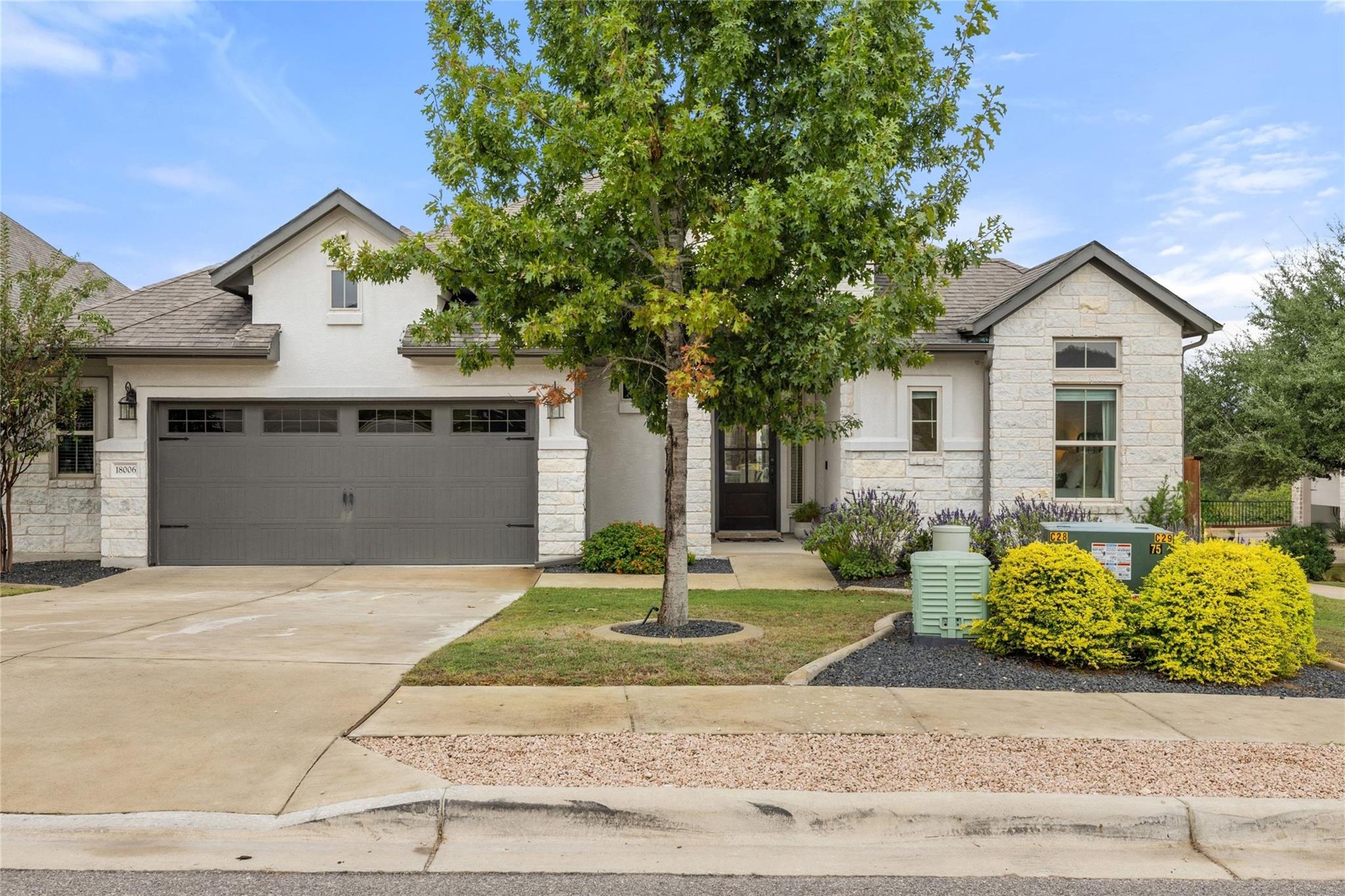 18006 Crofton CV