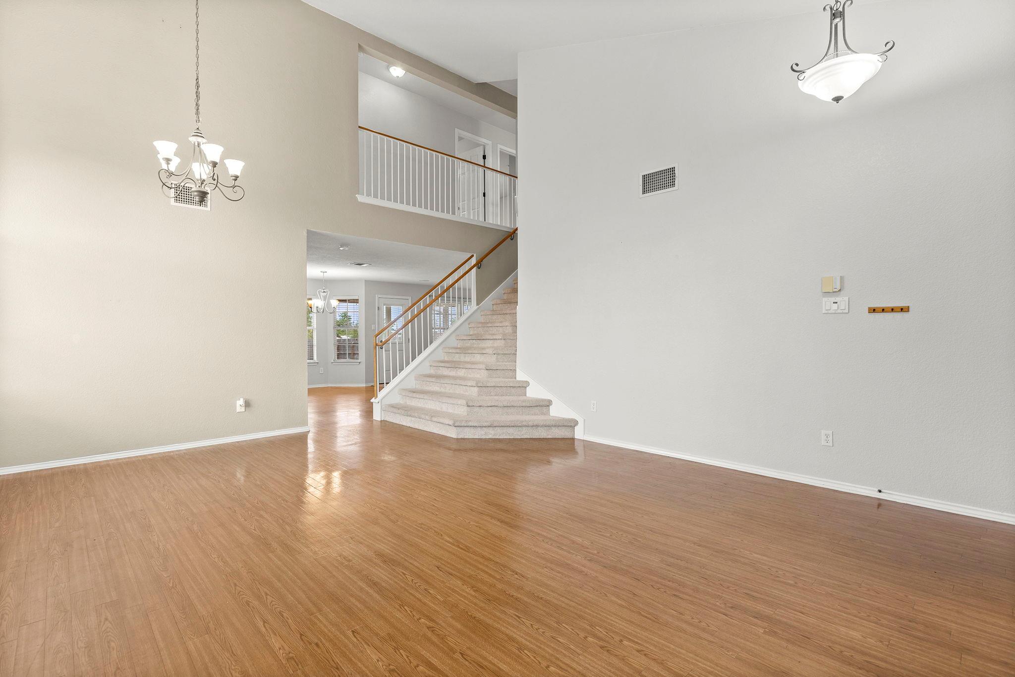 17900 Quitman Mountain WAY