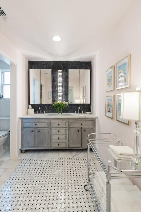 Tiny photo for 4209 Gnarl DR, Austin, TX 78731 (MLS # 4541103)