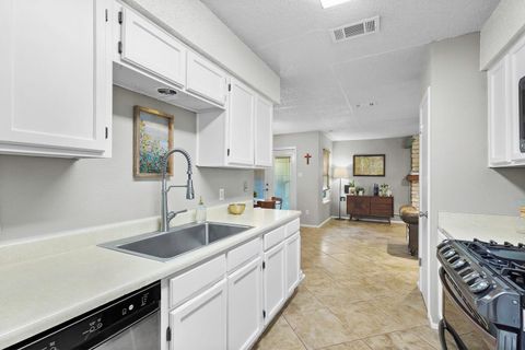 Tiny photo for 2715 Wilcrest DR, Austin, TX 78748 (MLS # 8689823)