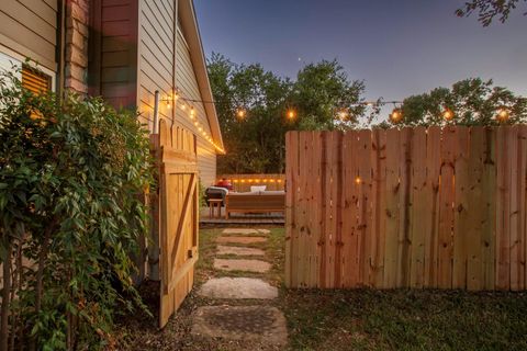 Tiny photo for 2715 Wilcrest DR, Austin, TX 78748 (MLS # 8689823)
