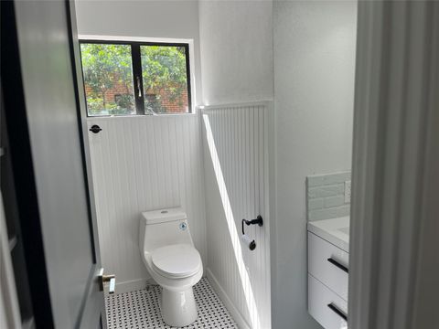 Tiny photo for 5611 Joe Sayers Ave, Austin, TX 78756 (MLS # 1185628)