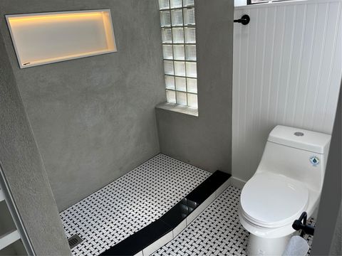 Tiny photo for 5611 Joe Sayers Ave, Austin, TX 78756 (MLS # 1185628)
