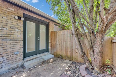Tiny photo for 1015 E Yager LN #205, Austin, TX 78753 (MLS # 4413844)